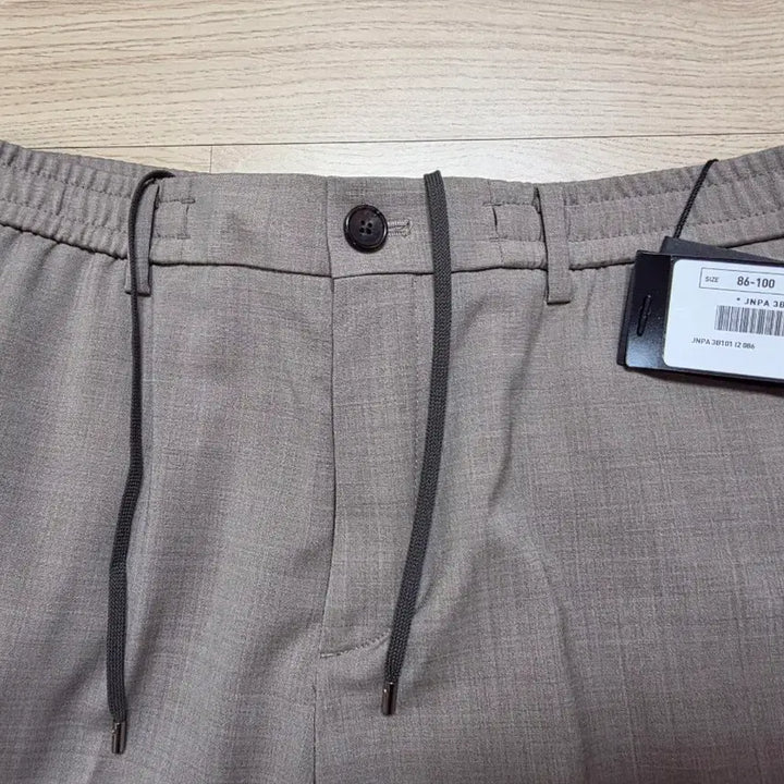 [BUNJANG] Jill Stuart New York Summer Wool Slacks / 질스튜어트뉴욕 울 100프로 여름용 슬랙스 86 32 정가 35 베이지