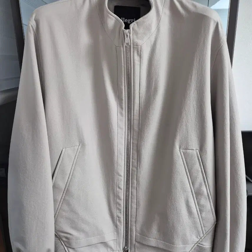 [SOLD OUT] 알레그리 딥베이지 블루종 점퍼 54
