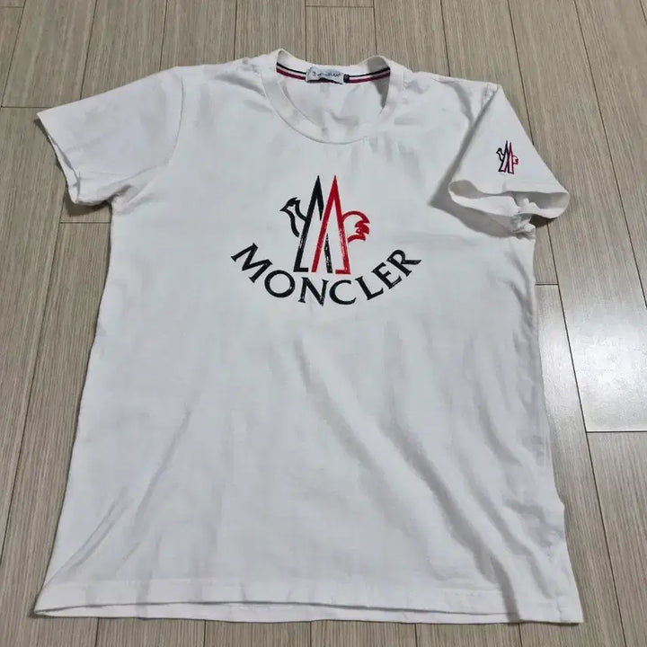 [BUNJANG] Moncler Logo White T-Shirt / 몽클레어 로고 화이트 반팔 티셔츠