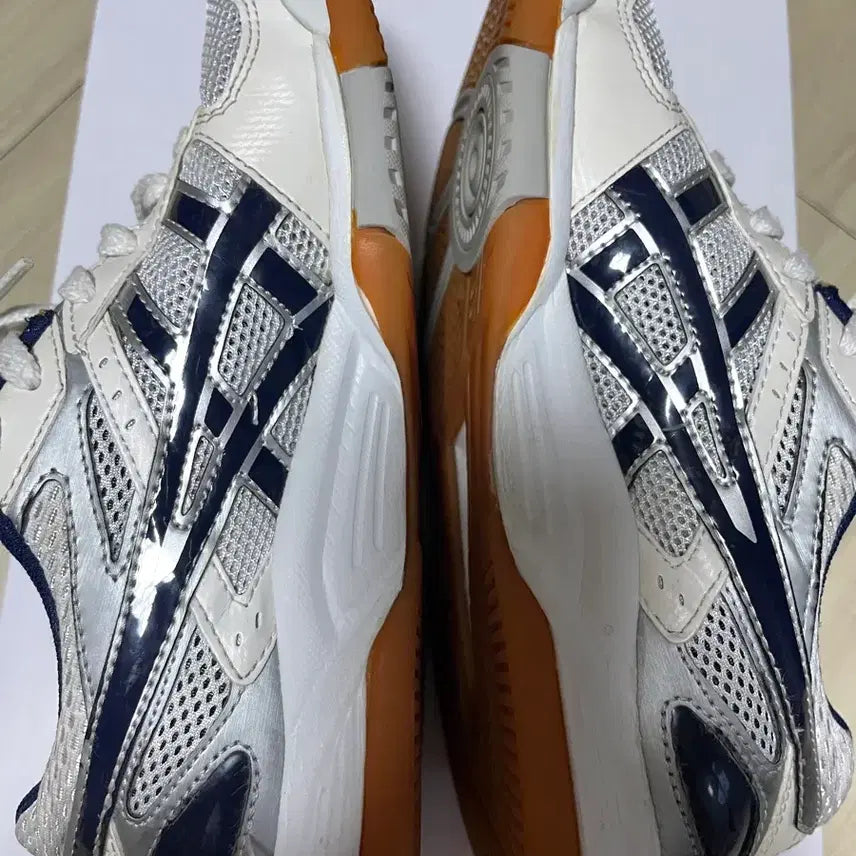 [BUNJANG] Asics Rotely Libre 240 Training Shoes / 2) 아식스 로테리브레 240 체대입시화
