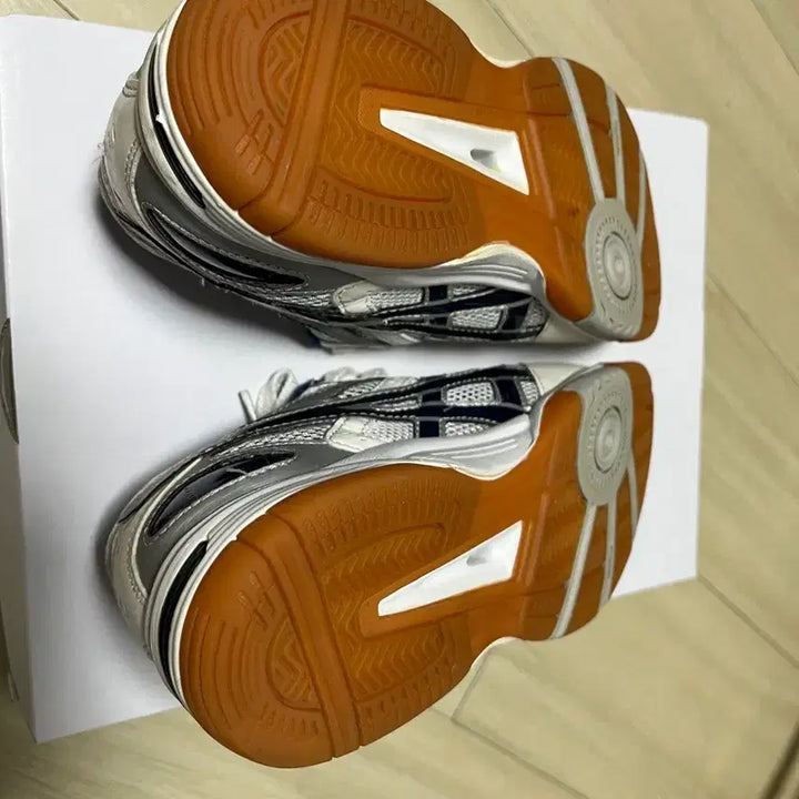 [BUNJANG] Asics Rotely Libre 240 Training Shoes / 2) 아식스 로테리브레 240 체대입시화