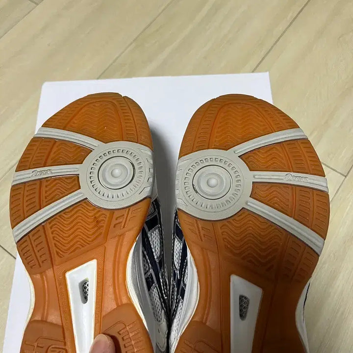 [BUNJANG] Asics Rotely Libre 240 Training Shoes / 2) 아식스 로테리브레 240 체대입시화