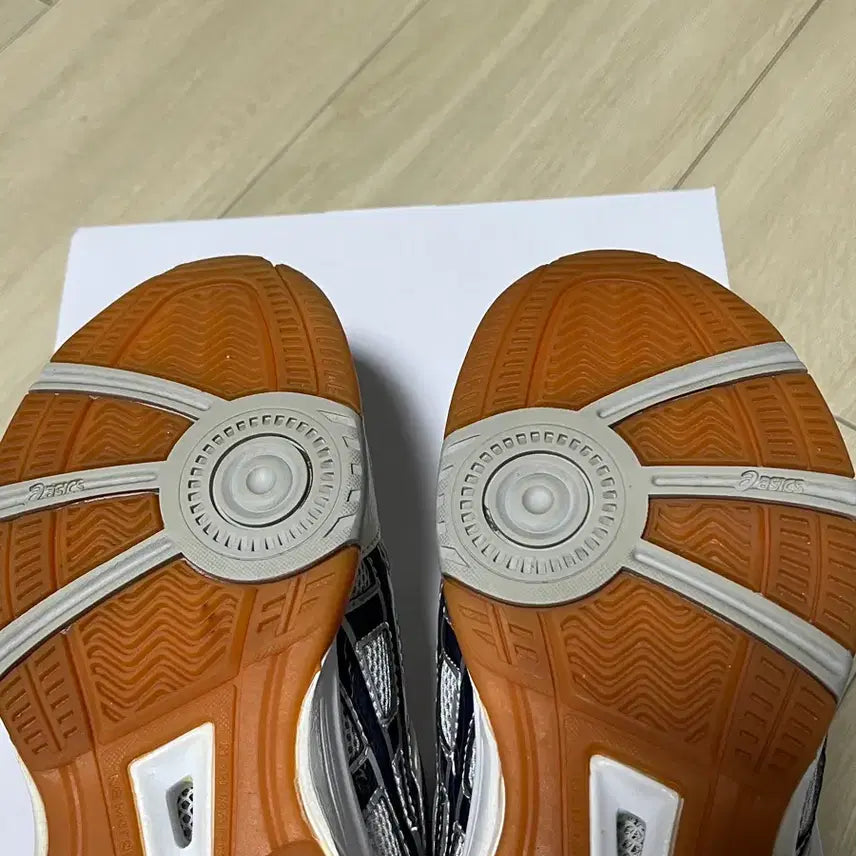 [BUNJANG] Asics Rotely Libre 240 Training Shoes / 2) 아식스 로테리브레 240 체대입시화