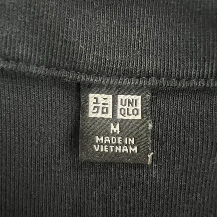 [SOLD OUT] 유니클로 블랙 반팔 셔츠 가디건 M 약간크롭기장