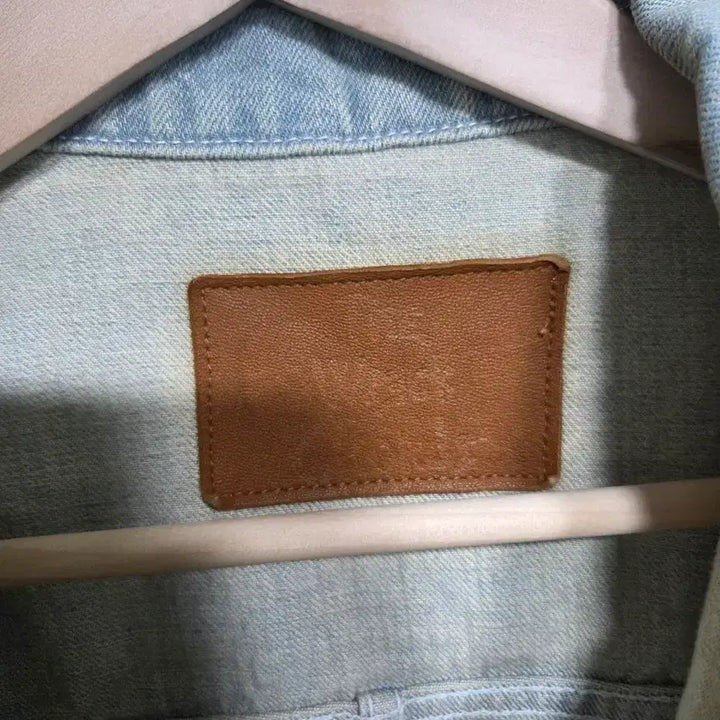 [BUNJANG] Recomize Bleach Washing Denim Jacket Size 3 / 뤡코즈 블리치지잔3
