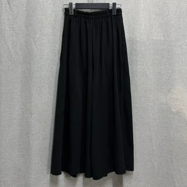 [BUNJANG] GU 9-Button Wide Banding Pants / [M] GU 9부 밴딩 와이드 팬츠 바지