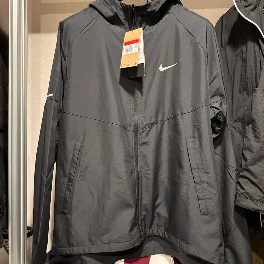 [BUNJANG] Nike Repel Miler Running Jacket - Black, Size L / 나이키 리펠 마일러 러닝 자켓 100 L