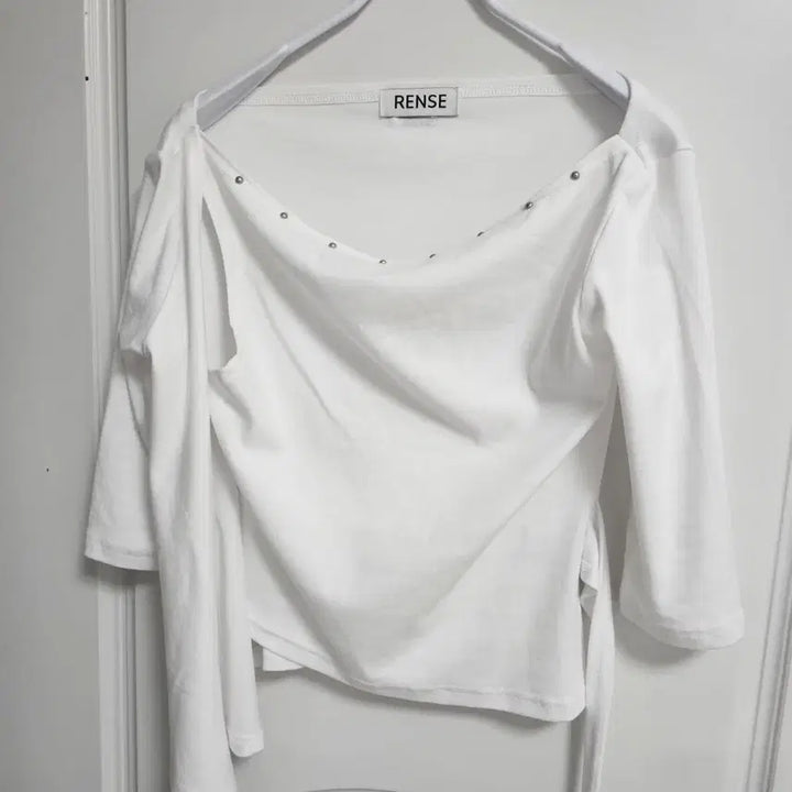 [BUNJANG] Rensse Stud Tie Top White / 새상품-렌세 Stud Tie Top White