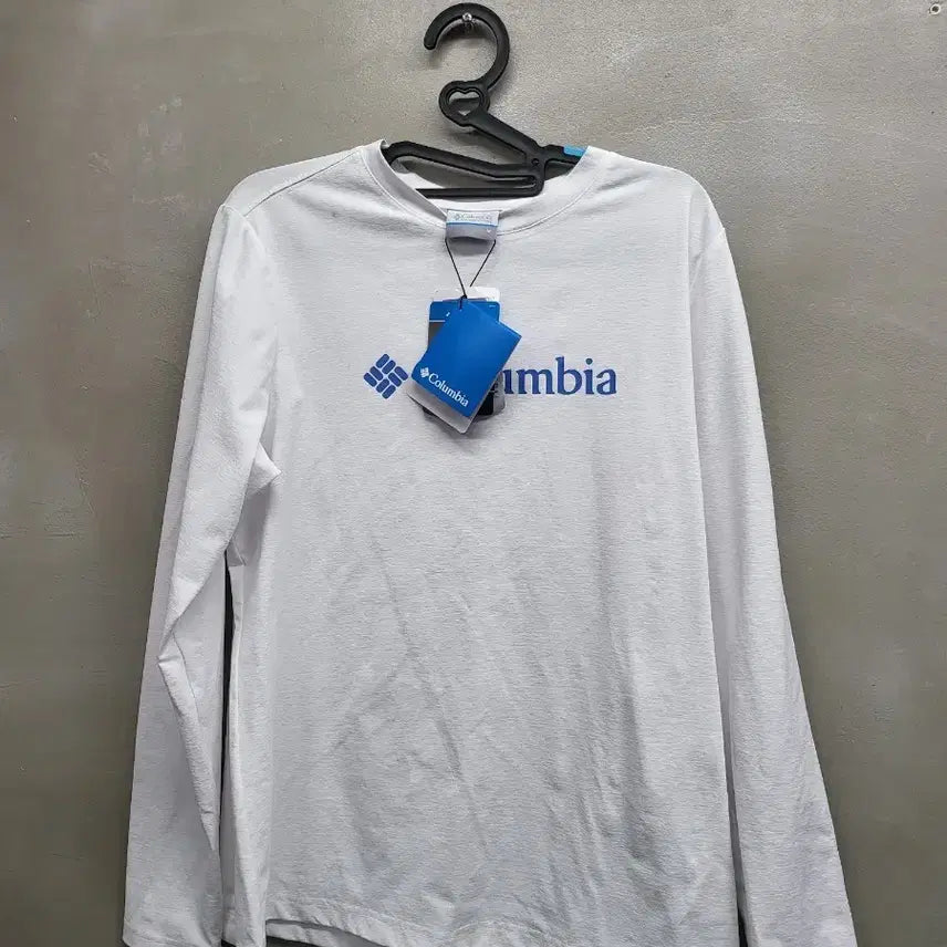 [BUNJANG] Columbia White Logo Long Sleeve T-shirt (M) / 컬럼비아 화이트 로고 긴팔티셔츠M