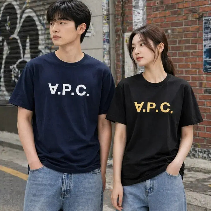 [BUNJANG] A.P.C. V.P.C. Logo Short Sleeve T-Shirt / A.P.C. V.P.C. 로고 반팔 티셔츠. 남녀공용