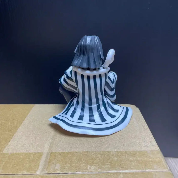 [BUNJANG] Demon Slayer Obanai Iguro Chokonose Figure / 급처!)귀멸의 칼날 이구로 오바나이 초코노세 피규어