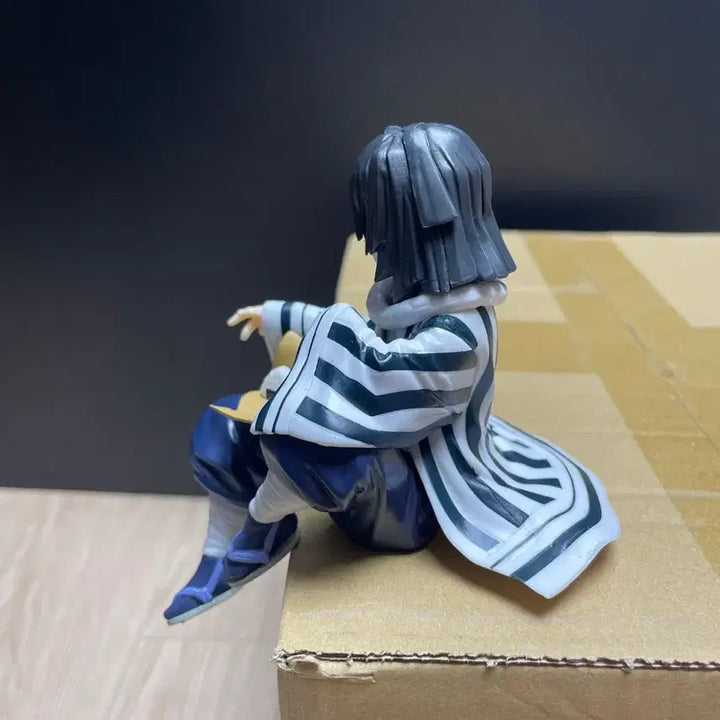 [BUNJANG] Demon Slayer Obanai Iguro Chokonose Figure / 급처!)귀멸의 칼날 이구로 오바나이 초코노세 피규어