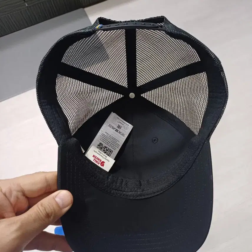 [BUNJANG] Fjällräven Black Mesh Ball Cap (L-LX) / 피엘라벤 블랙 볼캡 메쉬캡 모자 L-LX