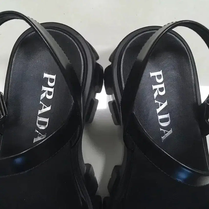 [BUNJANG] Prada Monolith Leather Sandals - Black - Size 37 / 프라다 레더 모놀리스 샌들 37