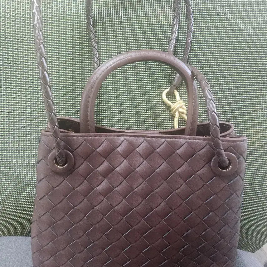 [BUNJANG] Bottega Veneta Andiamo Small Bag / 보테가베네타 안디아모 스몰백