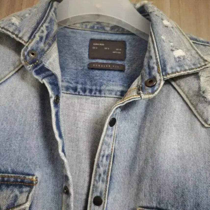 [BUNJANG] ZARA Premium Denim Shirt / [신풍급] ZARA 고급 데님 셔츠