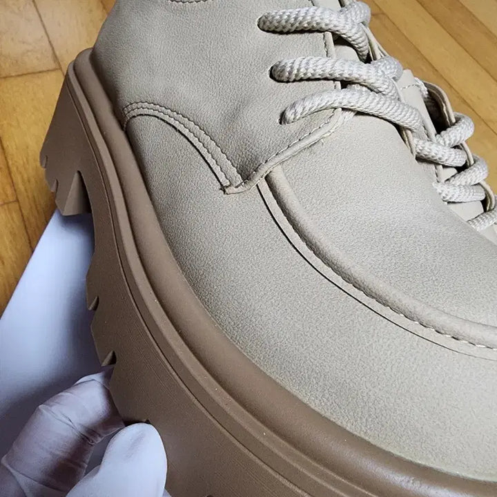 [BUNJANG] 새상품)베이지색 둥근코 옥스포드화 6cm 로퍼구두 240 / 새상품) 6cm 키높이 통굽 로퍼 240 베이지색 둥근코