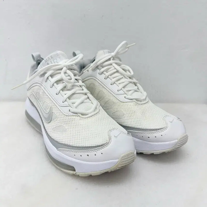 [BUNJANG] Nike Air Max AP Sneakers White / (270)나이키 운동화 에어맥스AP 화이트