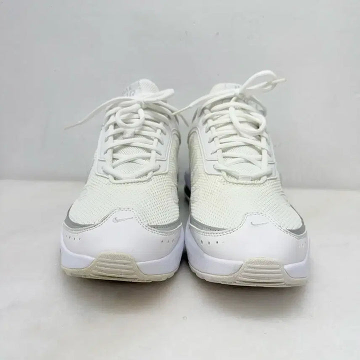 [BUNJANG] Nike Air Max AP Sneakers White / (270)나이키 운동화 에어맥스AP 화이트