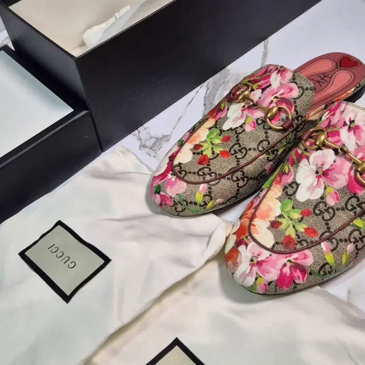 [BUNJANG] Gucci Princetown Blossom Slipper Mule Shoes / (정품) 구찌 프린스타운 블러섬 슬리퍼 뮬 신발 35.5