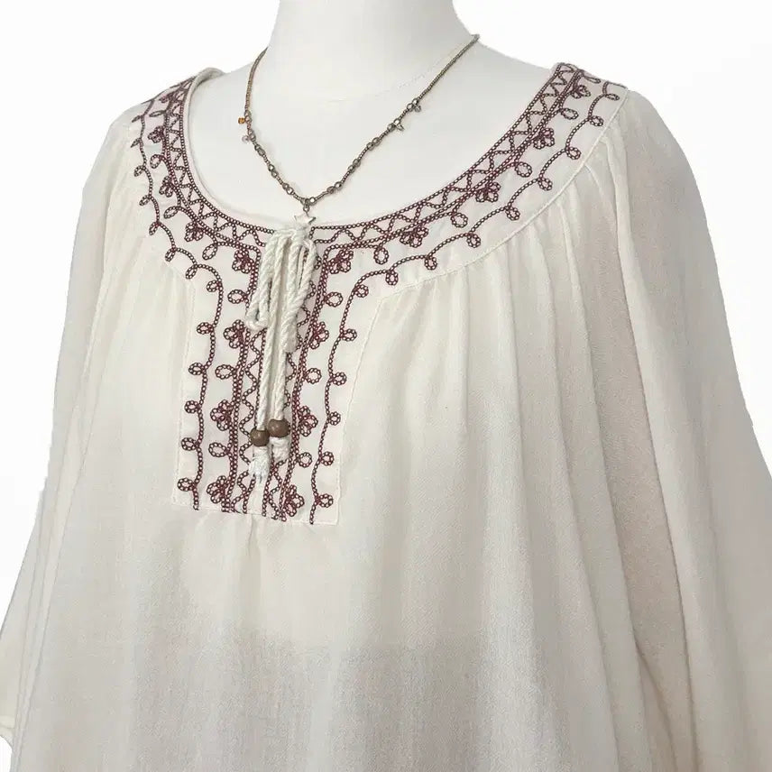 [BUNJANG] Japanese Vintage Embroidered Ribbon A-Line Blouse / 일본빈티지 자수리본끈 A라인얇은셔츠블라우스티 모리걸하구미룩갸루y2k 히피