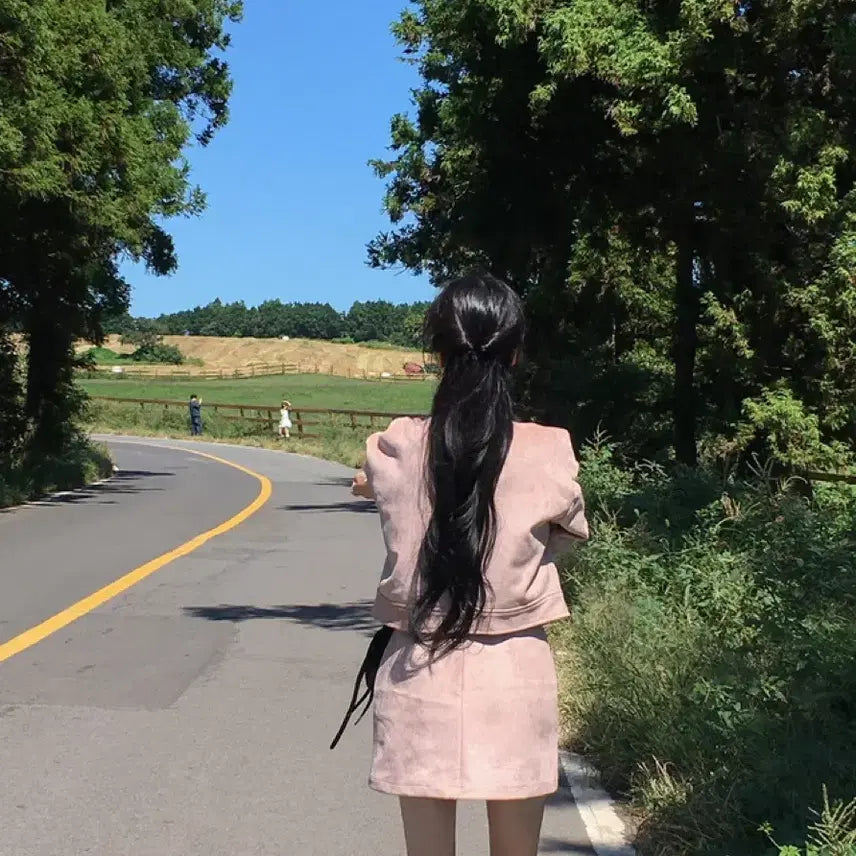 [BUNJANG] 메이윤(MAYOON) 스웨이드 셋업 핑크 새상품 / 메이윤 스웨이드 셋업 핑크 새상품