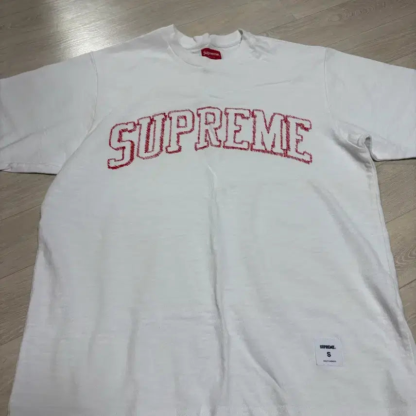 [BUNJANG] Supreme White Embroidered Logo Short Sleeve T-Shirt Size S / 슈프림 화이트 반팔 티셔츠 S