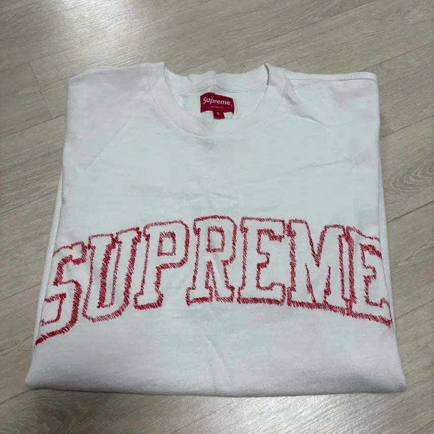 [BUNJANG] Supreme White Embroidered Logo Short Sleeve T-Shirt Size S / 슈프림 화이트 반팔 티셔츠 S