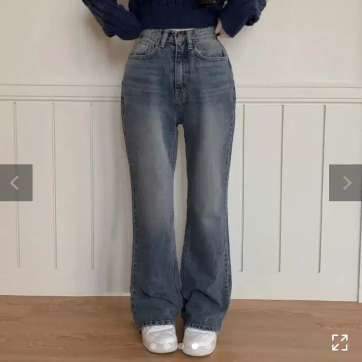 [BUNJANG] HINIC STO FW Bootcut Denim Jeans (Medium Blue, Size S) / 히니크 스투 fw 부츠컷 데님 중청 롱s