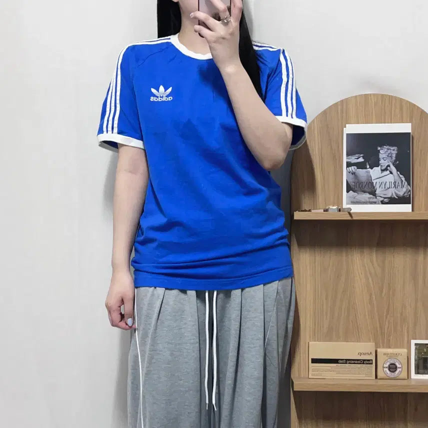 [BUNJANG] Adidas Blue Three-Stripes T-Shirt (Medium) / [정품] 아디다스 블루 삼선 반팔티 [ M ]