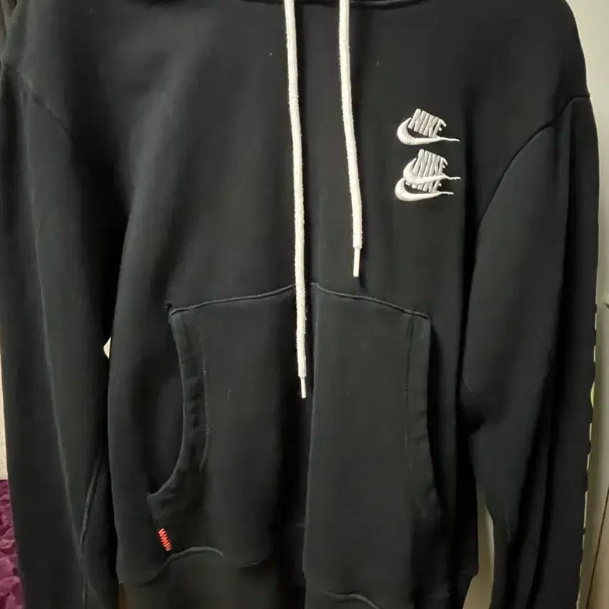 [BUNJANG] Nike World Tour Hoodie / 나이키 월드투어 후드티