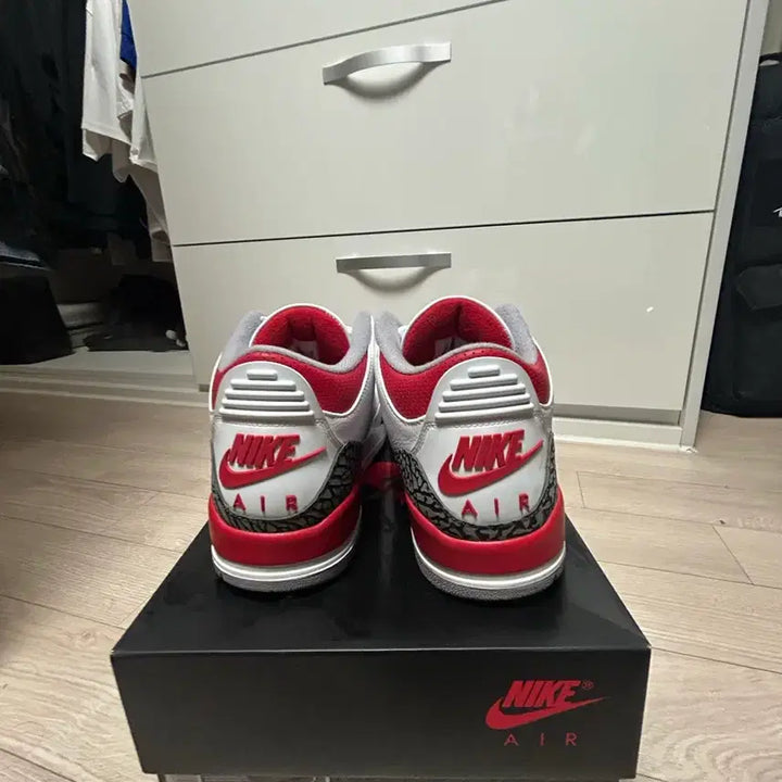 [BUNJANG] Nike Air Jordan 3 Fire Red Basketball Shoes / 나이키 조던 3 파이어 레드 280