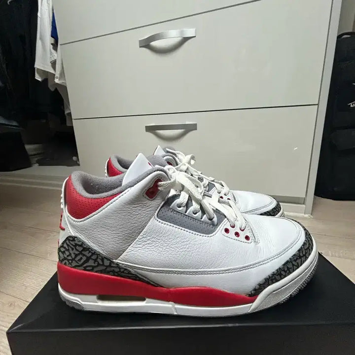[BUNJANG] Nike Air Jordan 3 Fire Red Basketball Shoes / 나이키 조던 3 파이어 레드 280