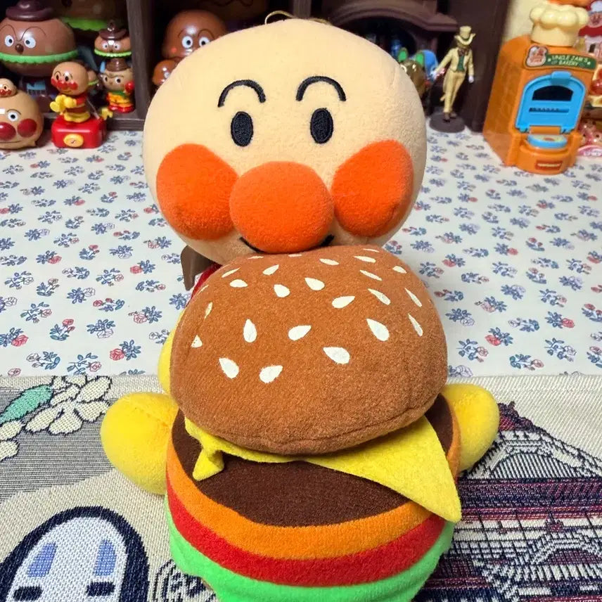 [BUNJANG] Anpanman Hamburger Plush Doll (2004) / 2004년 고전 호빵맨 햄버거 인형
