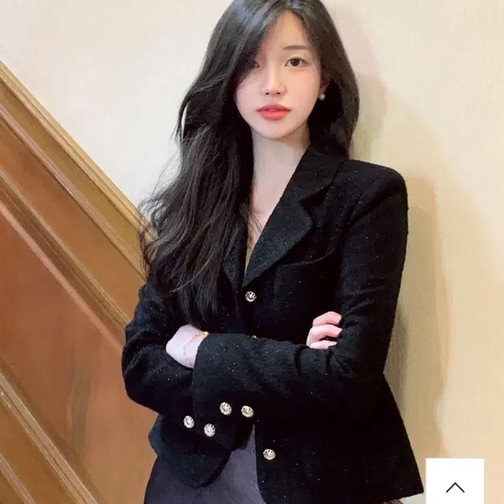 [BUNJANG] Milkcocoa Amelie Classic V-Neck Wool Tweed Jacket / 밀크코코아 자체제작 아멜리에 amelie 클래식 브이넥 울 트위드 자켓