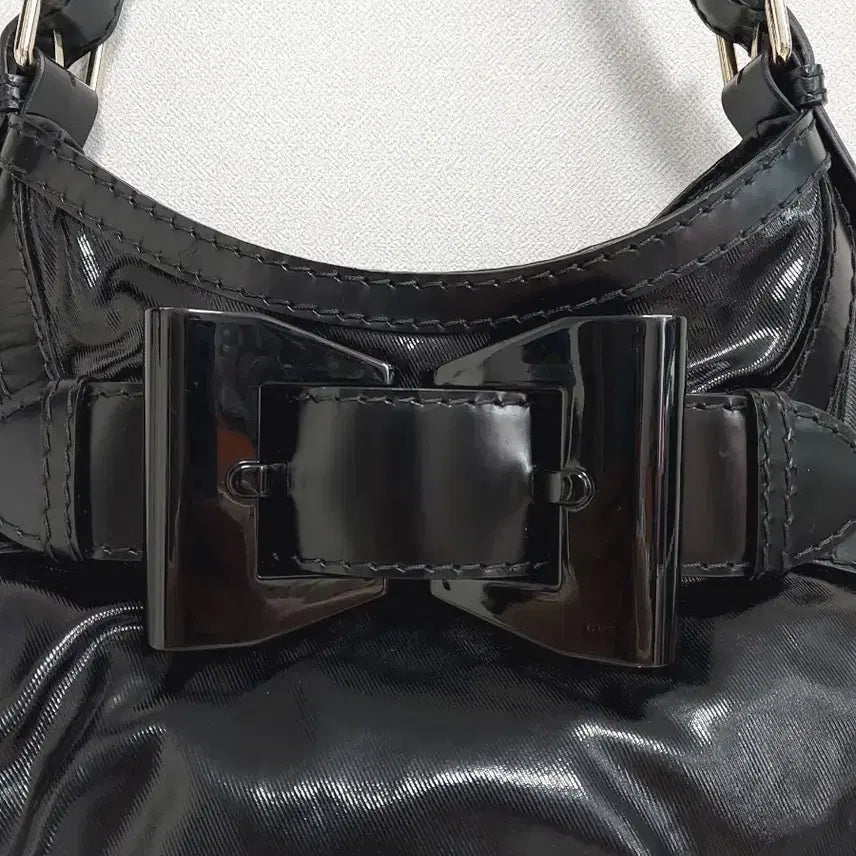 [BUNJANG] Gucci Crystal Ribbon Queen Hobo Shoulder Bag Black / 구찌 크리스탈 리본 퀸 호보백 숄더백 블랙