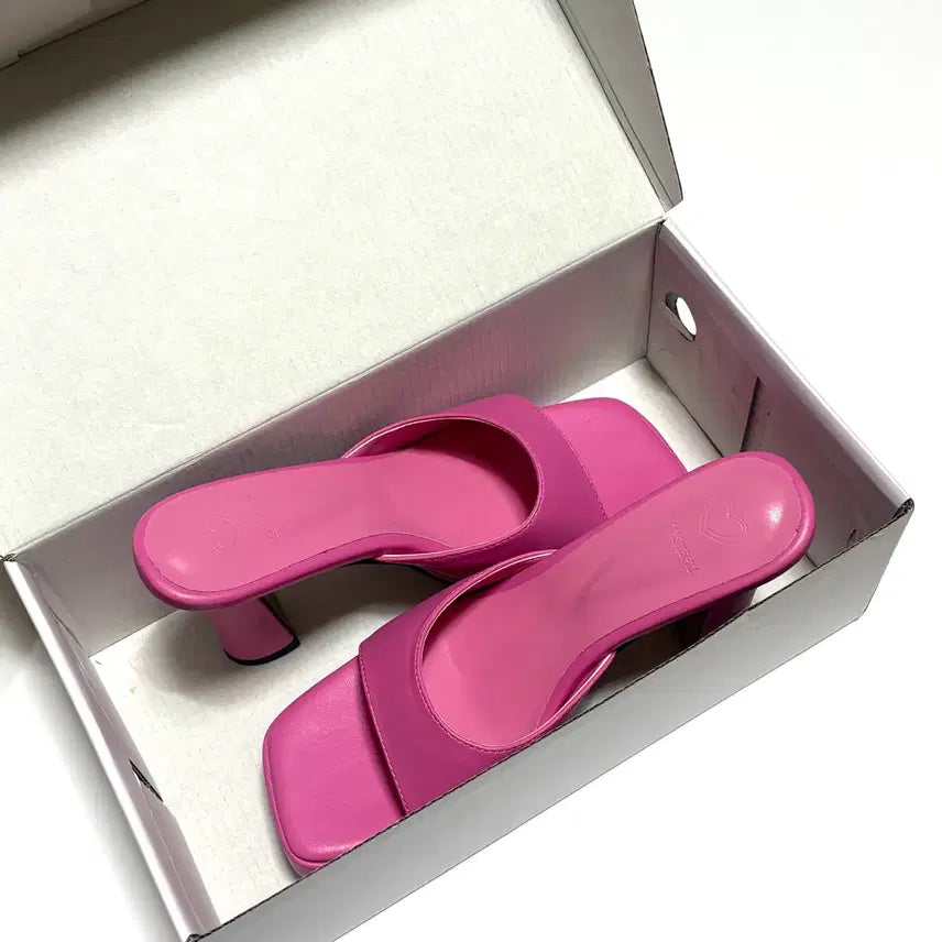 [SOLD OUT] 라이크에스 사각코 스퀘어 청키 가보시 뮬 슬리퍼힐 샌들 235