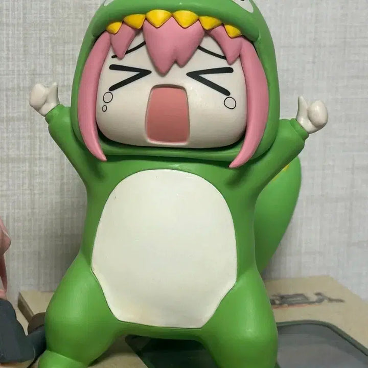[BUNJANG] Banpresto Bocchi the Rock! Dinosaur Hitori Figure / 반프레스토 봇치더록 공룡 히토리 피규어