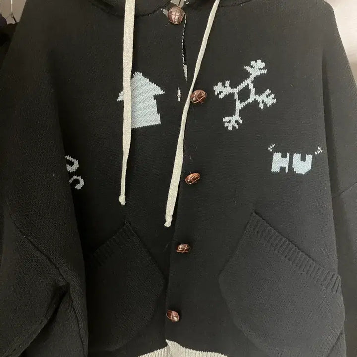[BUNJANG] XTONZ Hooded Knit Cardigan / 엑스톤즈 후드 니트 가디건