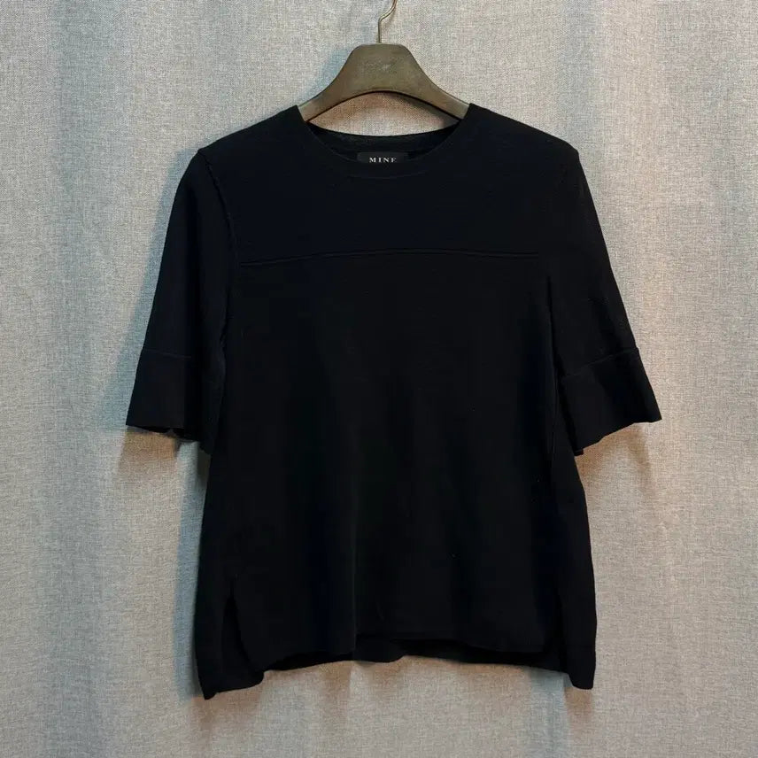 [BUNJANG] MINE Pearl Button Short Sleeve Knit - Size 66 / [66] 한섬 MINE 마인 진주 단추 반팔 니트