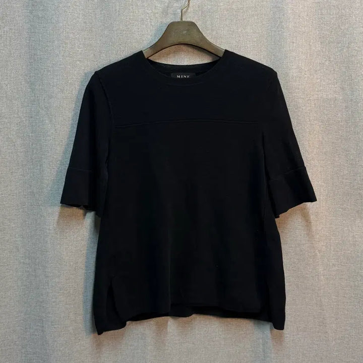 [BUNJANG] MINE Pearl Button Short Sleeve Knit - Size 66 / [66] 한섬 MINE 마인 진주 단추 반팔 니트