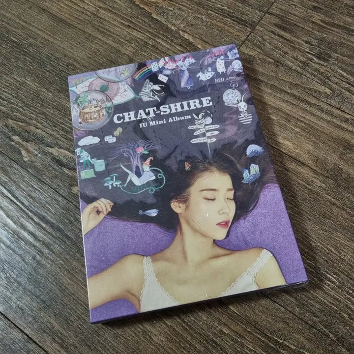 [BUNJANG] IU Chat-Shire Album / (미개봉) 아이유 IU 챗셔 Chat-Shire 앨범 양도 판매