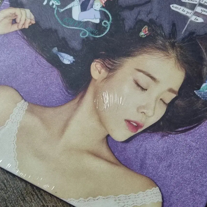 [BUNJANG] IU Chat-Shire Album / (미개봉) 아이유 IU 챗셔 Chat-Shire 앨범 양도 판매