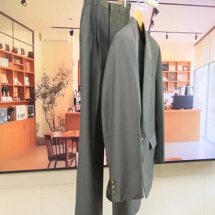 [BUNJANG] Yves Saint Laurent Classic Suit Set / 지금 입어도 멋있는 클래식 생로랑 셋업