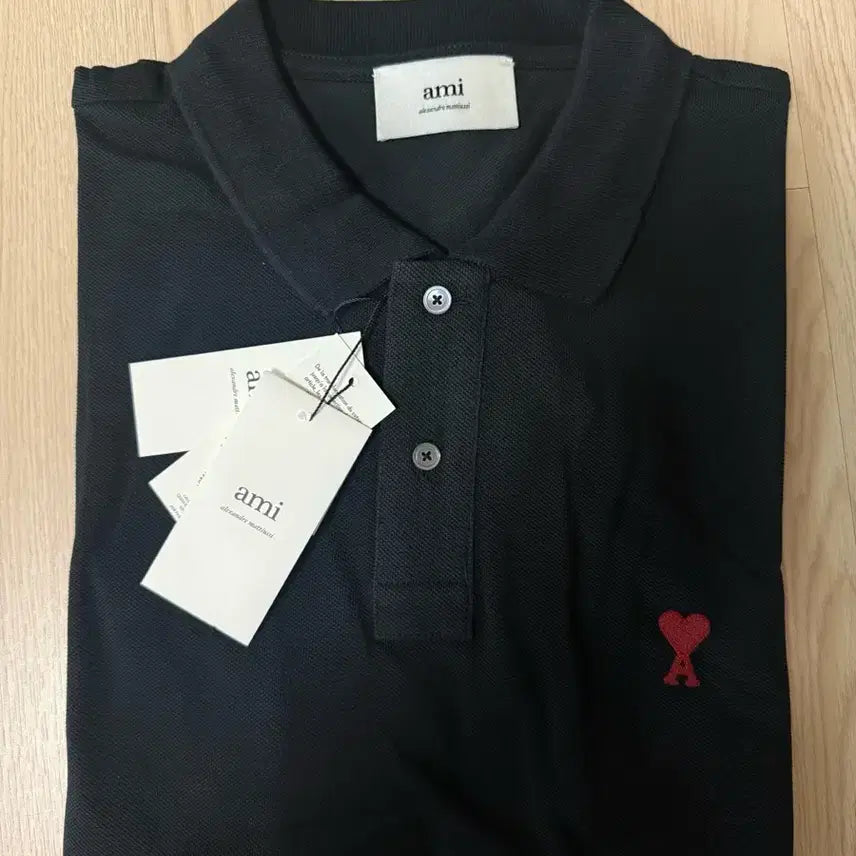 [SOLD OUT] 아미 카라 반팔티셔츠 새상품 정품 화이트xl