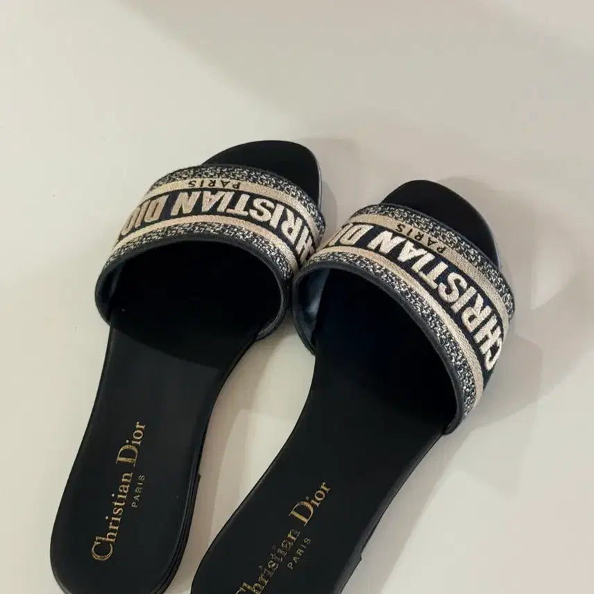 [BUNJANG] 디올 Christian Dior 슬리퍼 / 디올 Christian Dior 슬리퍼