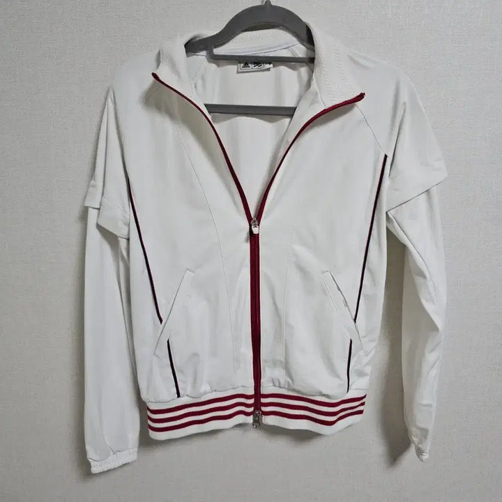 [BUNJANG] Adidas White &amp; Wine Color Block Track Jacket (Model IC137) / [XS/85] 아디다스 화이트-와인 배색 트랙 자켓 (품번 N45697)