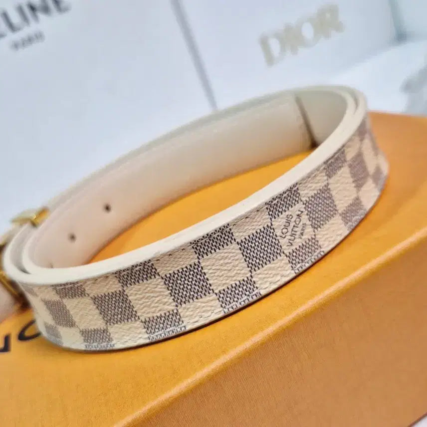 [BUNJANG] Louis Vuitton Damier Azur Gold Buckle Belt / (정품)루이비통 다미에 아주르 LV로고 금장 골드 벨트 허리띠 M9268