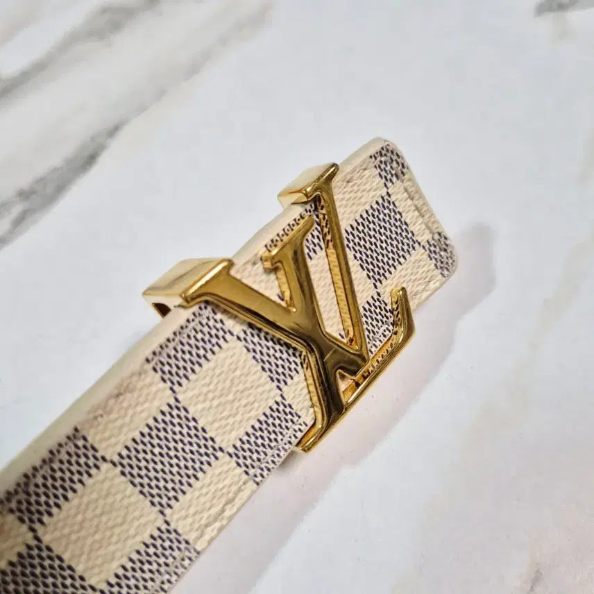 [BUNJANG] Louis Vuitton Damier Azur Gold Buckle Belt / (정품)루이비통 다미에 아주르 LV로고 금장 골드 벨트 허리띠 M9268