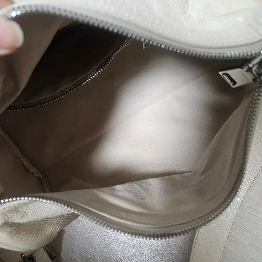 [BUNJANG] Minitmute Brett Bag Mu Ivory Crossbody Bag / 미닛뮤트 브렛백 뮤아이보리 단종템 판매합니다